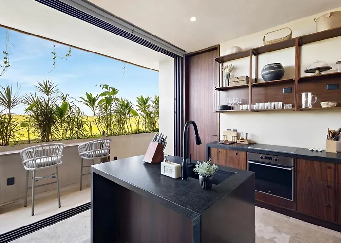 Beachfront 2br In Bahia Tankah, Tulum *