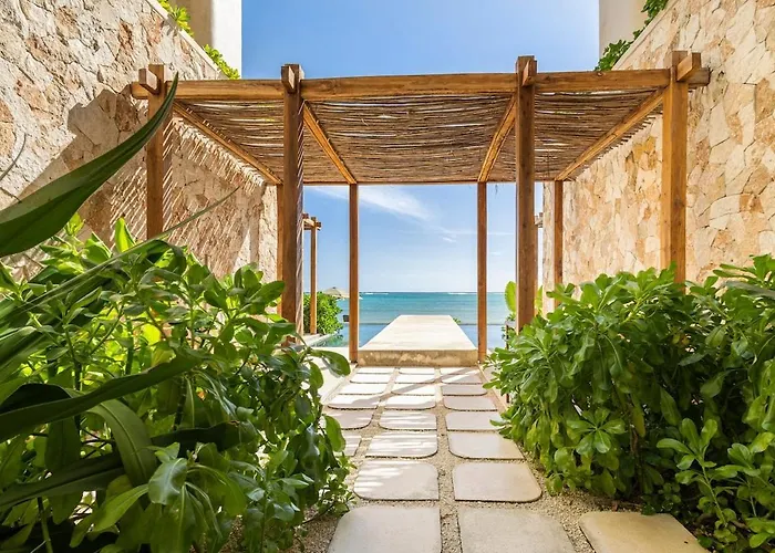 Apartment Beachfront 2br In Bahia Tankah, Tulum