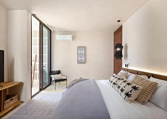 Apartment Beachfront 2br In Bahia Tankah, Tulum *